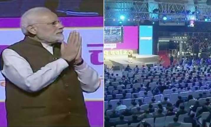 Pariksha Pe Charcha 2.0 | Parents who try to impose their unfulfilled wishes on their kids are a failure: PM Modi