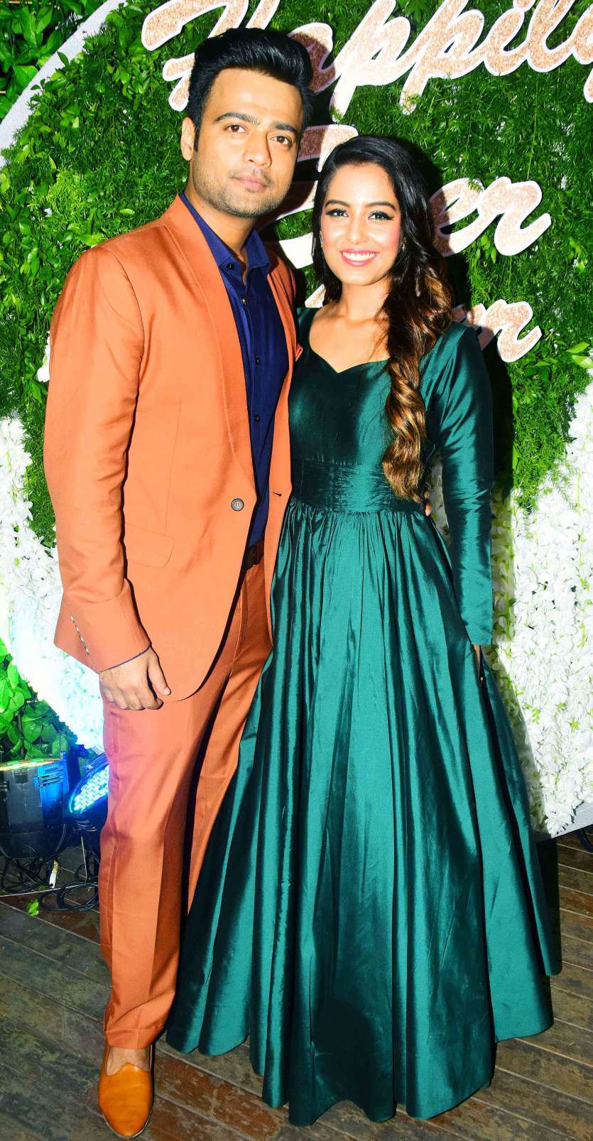 Rubina's closest friend Srishty Rode also became a part of the celebration looking sizzling hot in a green gown.