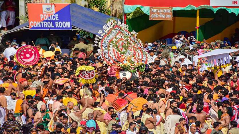 Rituals being performed during Lord Jagannath Ratha Yatra by priests amid Covid-19 lockdown restrictions, in Puri.