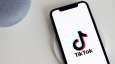 tiktok, tiktok app, tiktok video sharing app, tiktok rating on google play store, tiktok 2 star rati