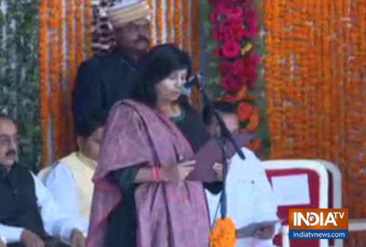 28 MLAs took oath as ministers in Madhya Pradesh