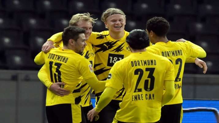 Dortmund beat Hertha Berlin 5-2 to move second on