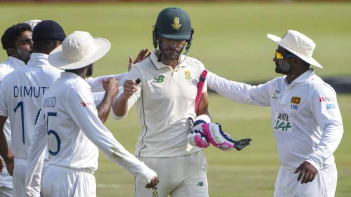 Faf du Plessis fell for 199 to miss out on a first career