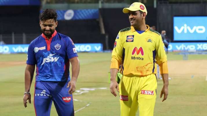 IPL 2021 | Rishabh Pant Shouldn’t Allow MS Dhoni To Put Arms Around His ...