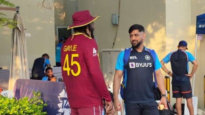 Chris Gayle and MS Dhoni